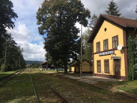 Fotografie Brezová pod Bradlom