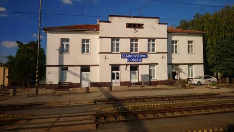 Fotografie Sládkovičovo Train Station