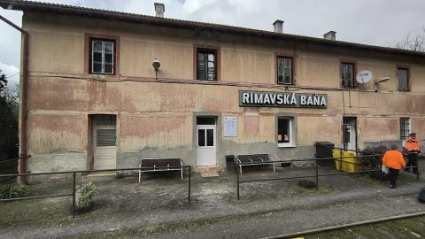 Fotografie Rimavska Bana Train Station