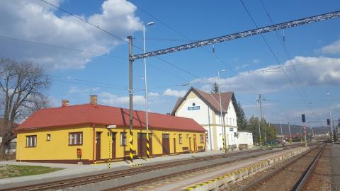 Fotografie Jablonica Train Station