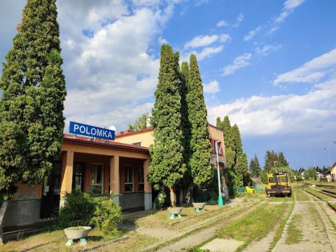 Fotografie Polomka Train Station