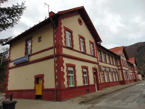 Fotografie Podbrezová Train Station