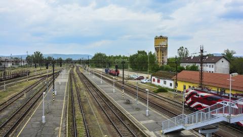 Fotografie Sturovo Train Station