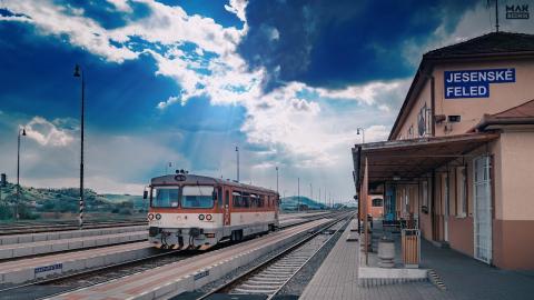 Fotografie Jesenske Train Station
