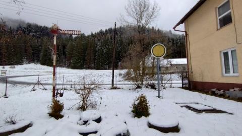 Fotografie Šumiac Červená Skala Train Station