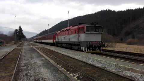 Fotografie Heľpa Train Station