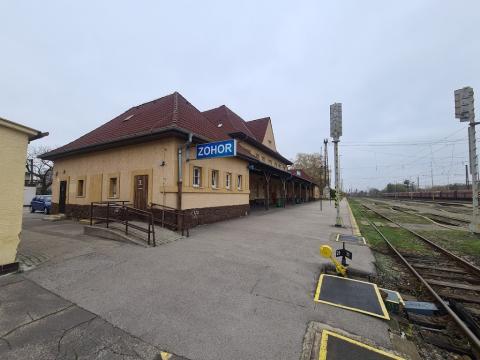 Fotografie Zohor Train station