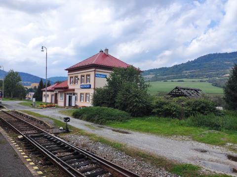 Fotografie Nálepkovo Train station