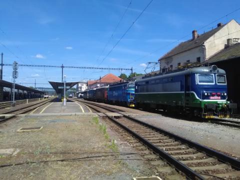 Fotografie Sturovo Train Station