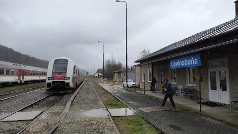 Fotografie Lovinobaňa Train Station