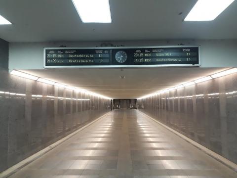 Fotografie Železničná stanica Bratislava-Petržalka