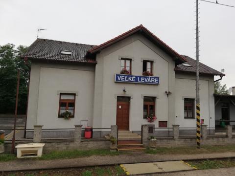 Fotografie Velke Levare Train Station