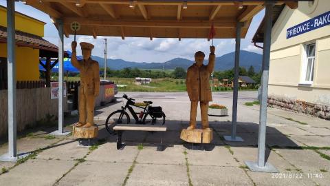 Fotografie Rakovo Príbovce Train Station