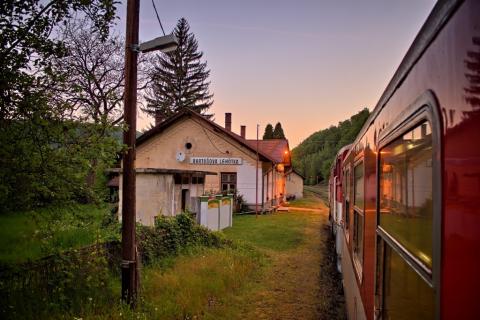 Fotografie Bartošova Lehôtka Train Station