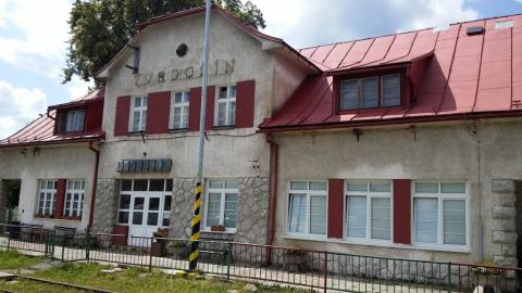 Fotografie Tvrdošín Train Station