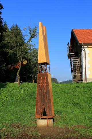 Fotografie Staskov Main Train Station