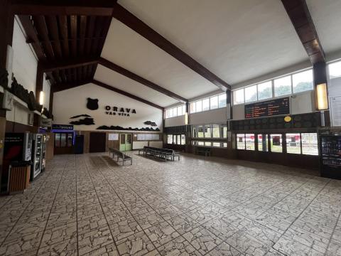 Fotografie Kralovany Train Station