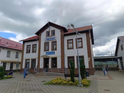 Fotografie Bytča Hrabové Train Station