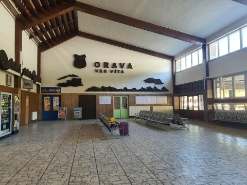 Fotografie Kralovany Train Station