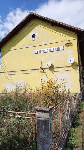 Fotografie Kremnické Bane Train Station