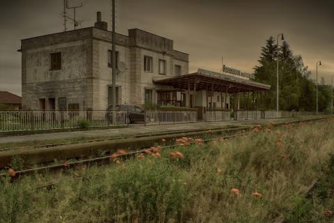 Fotografie Žabokreky nad Nitrou Train station