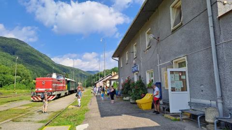 Fotografie Tisovec Train Station